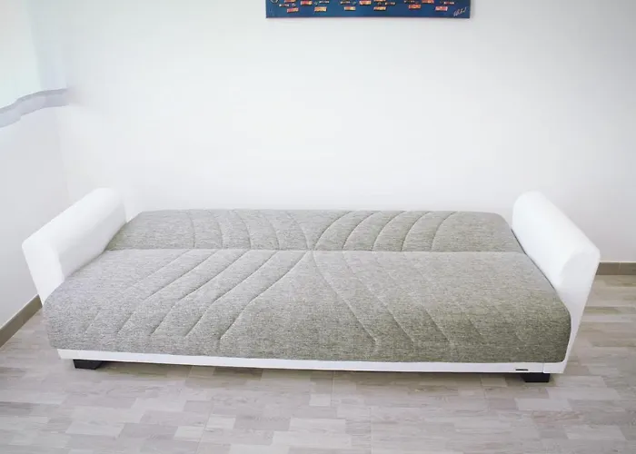 Apartment Sweet Harmony *