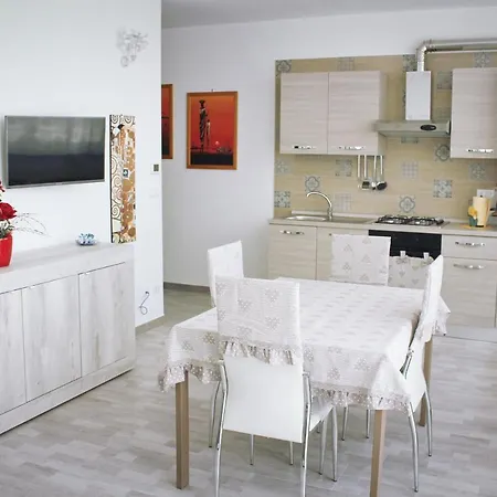 Apartment Sweet Harmony *